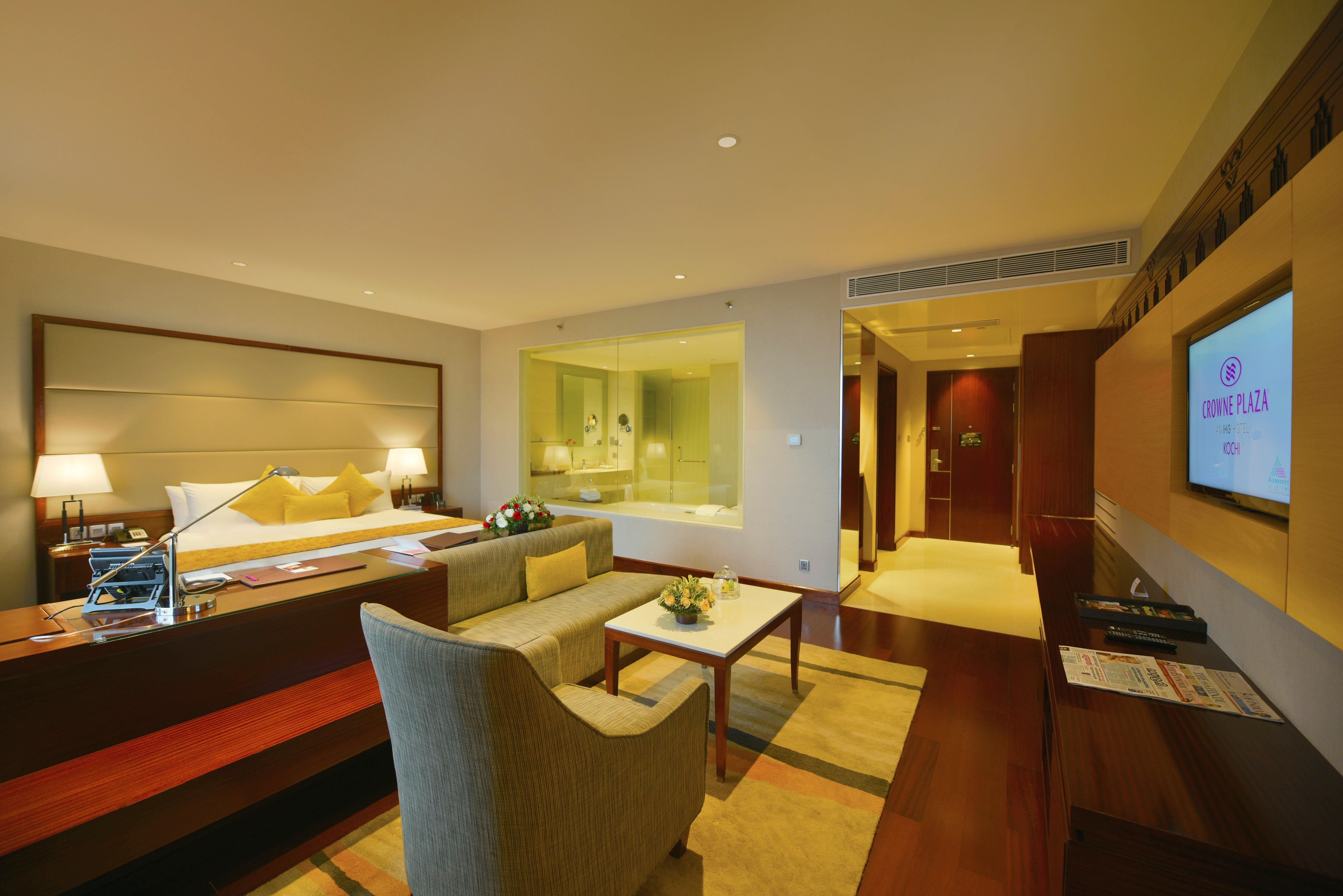 Crowne Plaza By Ihg होटल 5*
