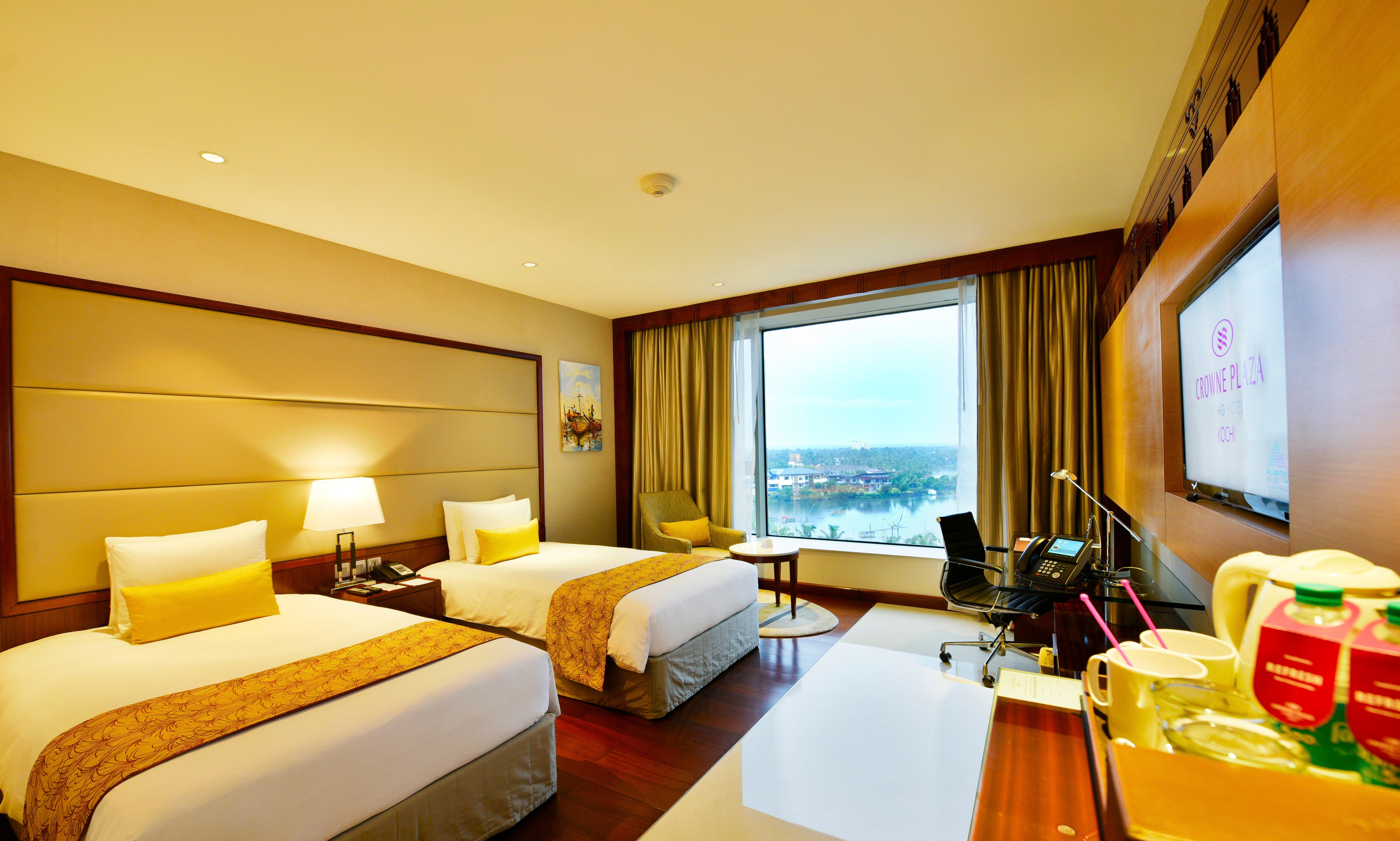 Crowne Plaza By Ihg होटल Kochi